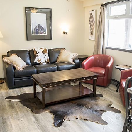Yamnuska Suites Canmore Kültér fotó