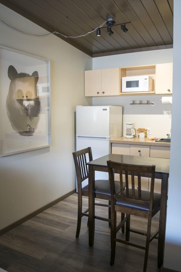 Yamnuska Suites Canmore Kültér fotó